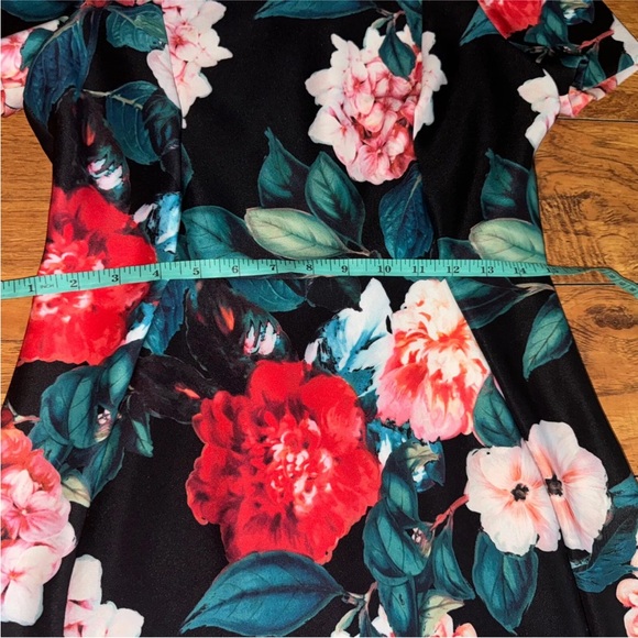 Calvin Klein Black Floral Short Sleeve Crew Neck Back Zip Sheath Dress Size 8 - Picture 5 of 9